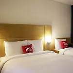 ホテル イビス ラック 3*