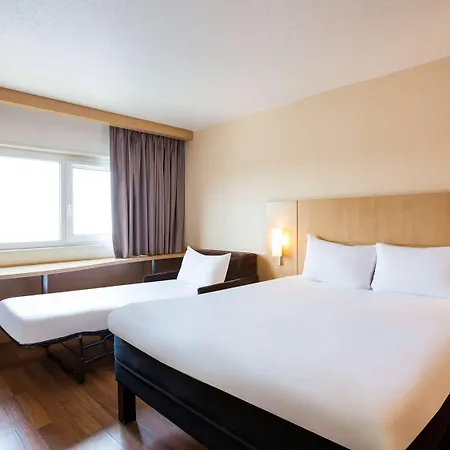Ibis Bordeaux