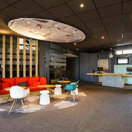Ibis Hotel 3*