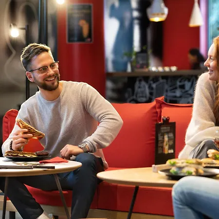 Ibis Hotel