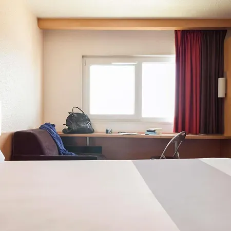 Ξενοδοχείο Ibis 3*