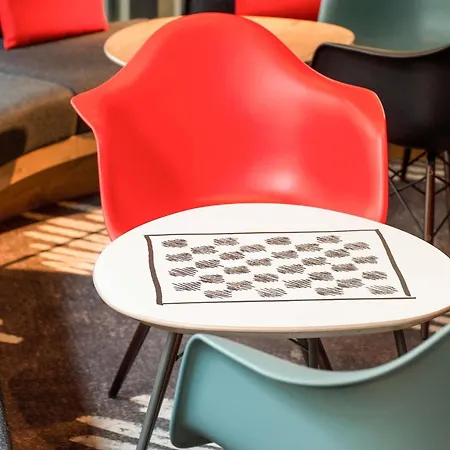 Ibis Hotel 3*