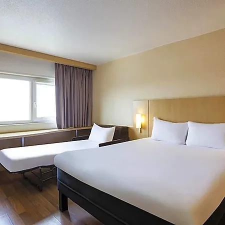 Ibis Hotel Bordeaux